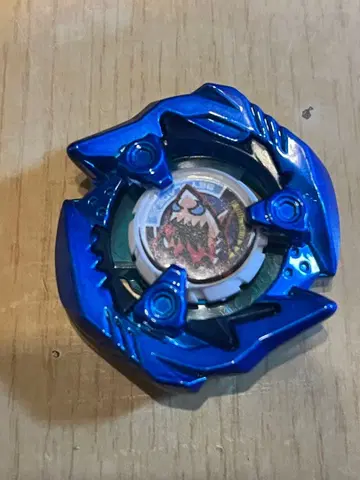 베이블레이드 X BX-48-02 샤크 엣지 4-70E 랜덤 부스터