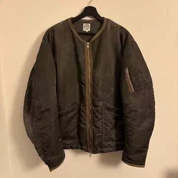 Simply Complicated 봄버 자켓 사이즈 3