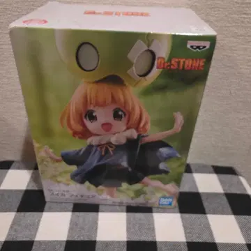 Dr.STONE 수박 피규어