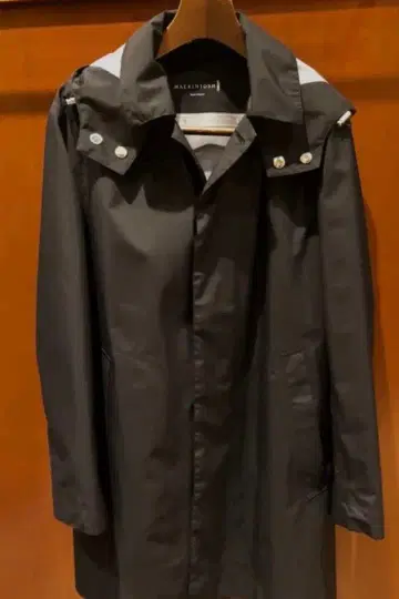 [ 컨디션 최상 ] 매킨토시 DUNKELD H TEC 후디드 코트 36