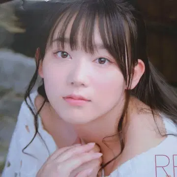 요네쿠라 레이아 / 포스터