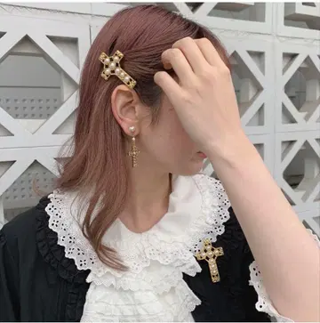 PINK HOUSE 크로스 모티브 머리핀