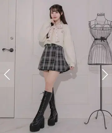 pium 사이드 벨트 플리츠 치마바지