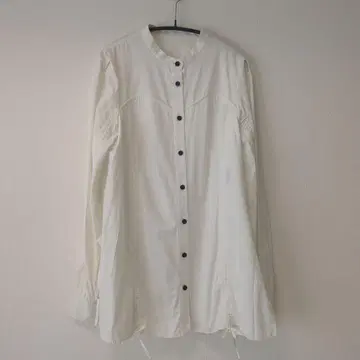 유나이티드 도쿄 블라우스 화이트