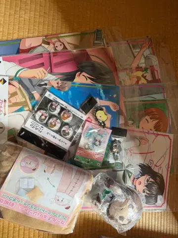 걸즈 앤 판처 묶음 판매 제일복권 캔뱃지 봉제 인형