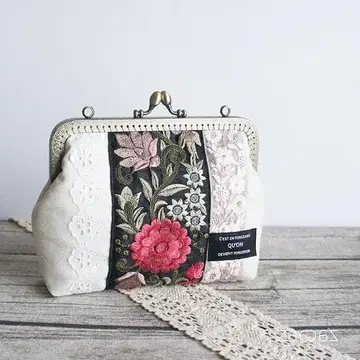 가마구치 멀티 파우치*인도 자수 리본*레드