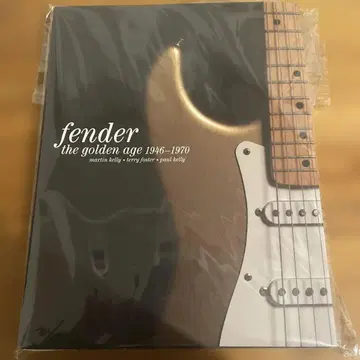 펜더 대명감 1946~1970 사진으로 짚어보는 빈티지 기타와 아트 -