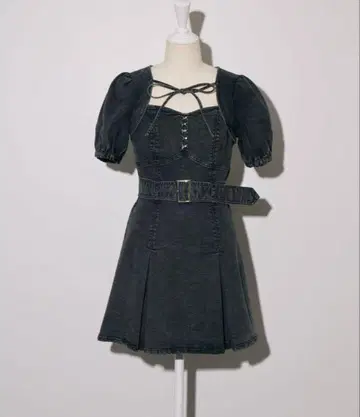 pium 플리츠 벨트 데님 미니 원피스 블랙 데님