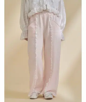 merry jenny 메리제니 레이스 프릴 스웨트 팬츠 핑크