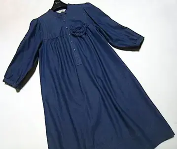 이 블루스 신동품! 코사지 부착 루즈핏 A라인 셔츠 원피스 38