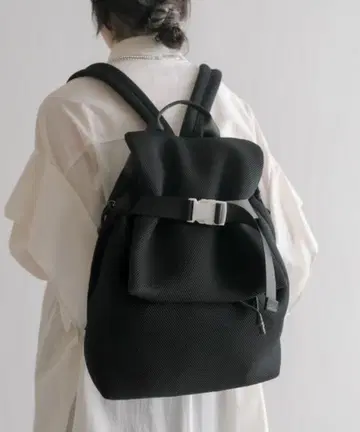 이아파피요네 메쉬 럭색 블랙