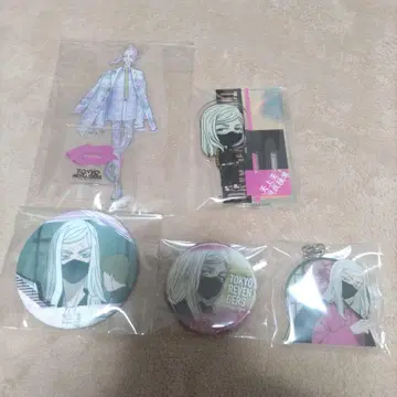 도쿄 리벤저스 산즈 하루치요 아크릴 스탠드 캔뱃지 아크릴 키링 세트