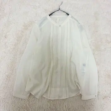 세탁 가능한 쉽스 핀턱 블라우스 골드 버튼 밴드 카라 긴팔 셔츠