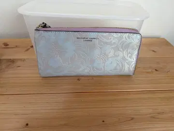 캐서린 햄넷 런던 지갑