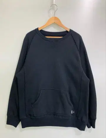 SUGARHILL 블랙 크루넥 트레이닝복