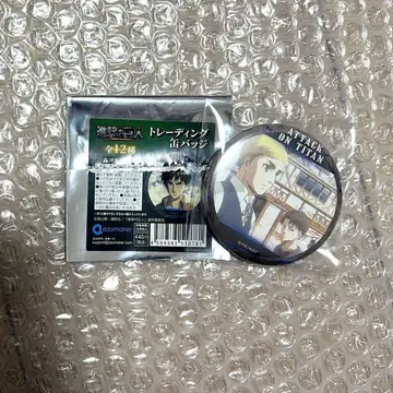 진격의 거인 2018년 새상품급 캔뱃지 유년기 리바이 엘빈