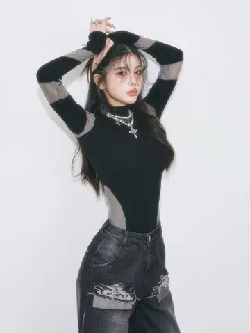 다리치 시스루 랩 디자인 니트탑