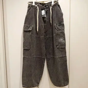 블랙 데님 카고 팬츠 SANTA CRUZ