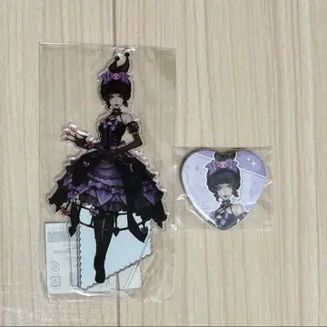 제5인격 산리오 콜라보 혈의 여왕 마리 아크릴 스탠드 캔뱃지 쿠로미