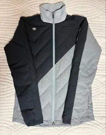 데상트 골프 다운 자켓