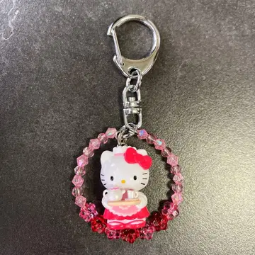 지역 한정 키티 헬로키티 레스토랑 한정 판매 웨이트리스 키링 비즈