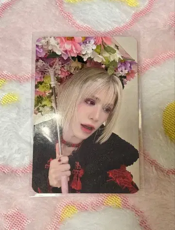 XLOV STARLIKEMUSIC 움티 트레이딩 카드 꽃속에ver.