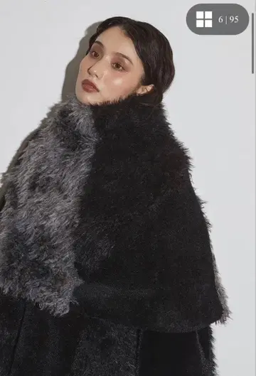 Andrea&Co. FOUR FURS JOINED PONCHO