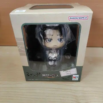 진격의 거인 리바이 룩업