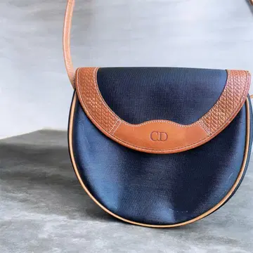 CD 로고 빈티지풍 숄더백 클래식 디자인