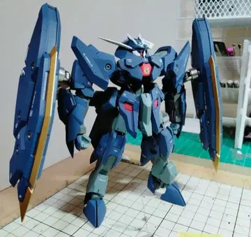 [ 전체 도색 완성품 ] HG 건담 자간