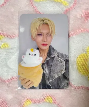 XLOV JUMPUP 현 트레이딩 카드 붕어빵