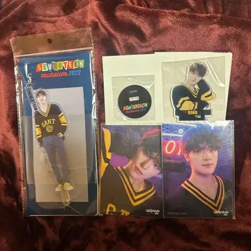 SEVENTEEN museum 디노 입장 혜택 아크릴 스탠드 아크릴 스틱