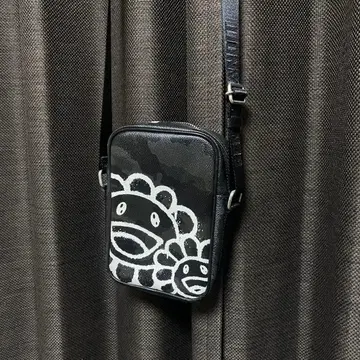 무라카미 다카시 x Gentil Bandit 일본 한정판 숄더백