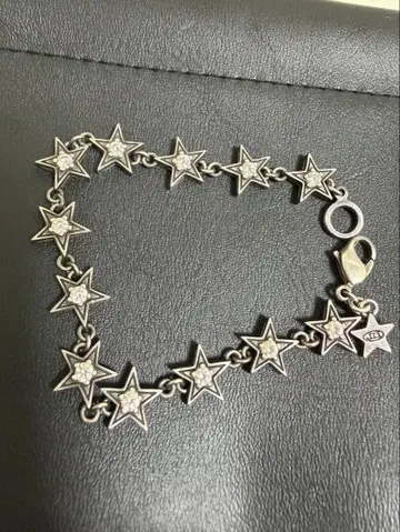 저스틴 데이비스 별 모양 참 브레이슬릿