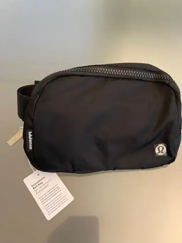 lululemon 웨스트 파우치