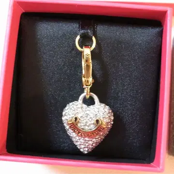 Juicy Couture 하트 참 미사용 새상품