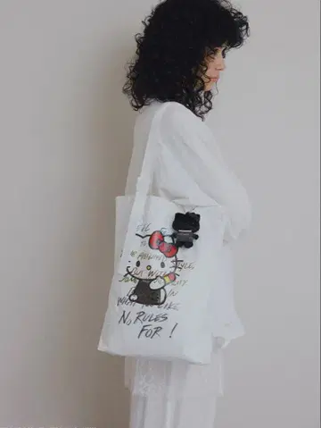 HELLO KITTY x Ameri TOTE BAG [ 화이트 ]