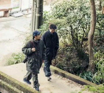 레어 FreshService x HOUYHNHNM 슈팅 카고 팬츠