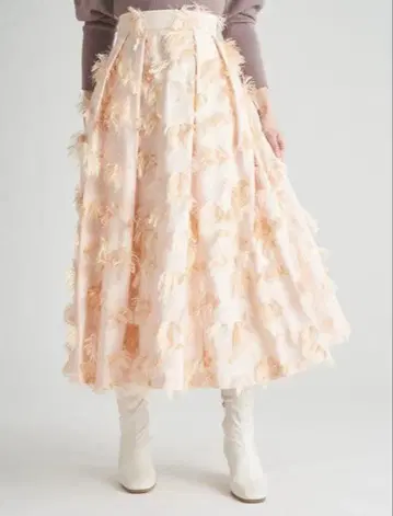 CELFORD 자카드 플레어 스커트