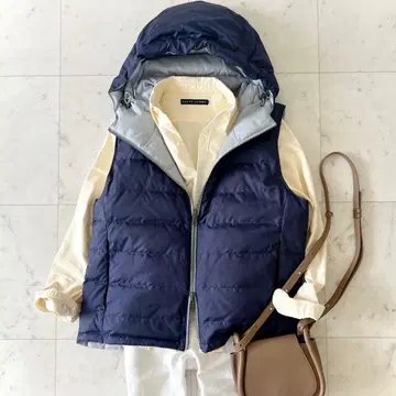 새상품급 다마 컬렉션 빅 사이즈 15R 리버서블 다운 베스트