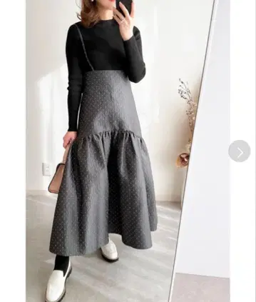 노스탤지어 도트 자카드 서스펜더 스커트