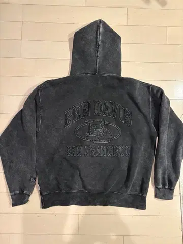 BEN DAVIS 후드티
