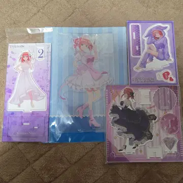 5등분의 신부 나카노 니노 아크릴 스탠드 묶음 판매