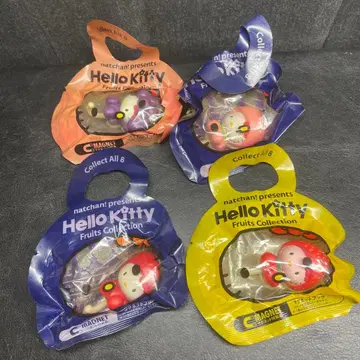 미개봉 헬로키티 식품 완구 후르츠 컬렉션 마그넷 (후크 포함) 4개