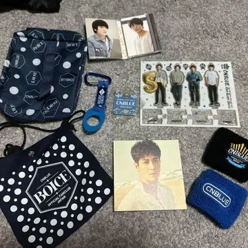 CNBLUE 굿즈