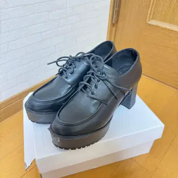 청키힐 레이스업 슈즈[gd1125] 24.5cm