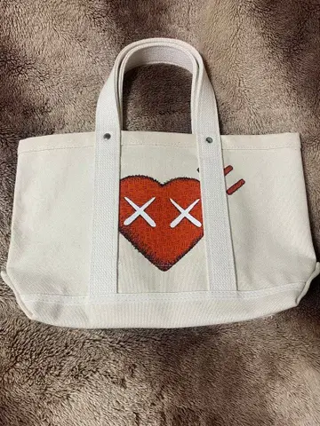 TOTE BAG KAWS SMALL
