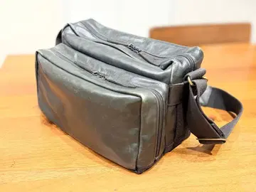 아티잔&아티스트 ARTISAN&ARTIST 카메라 백 숄더