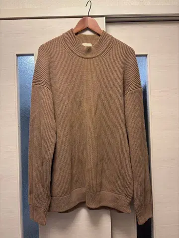 crepuscule 베이지 니트