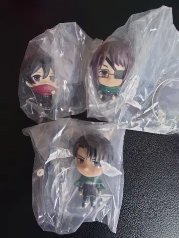 진격의 거인 캡슐 피규어 컬렉션 리바이 미카사 한지